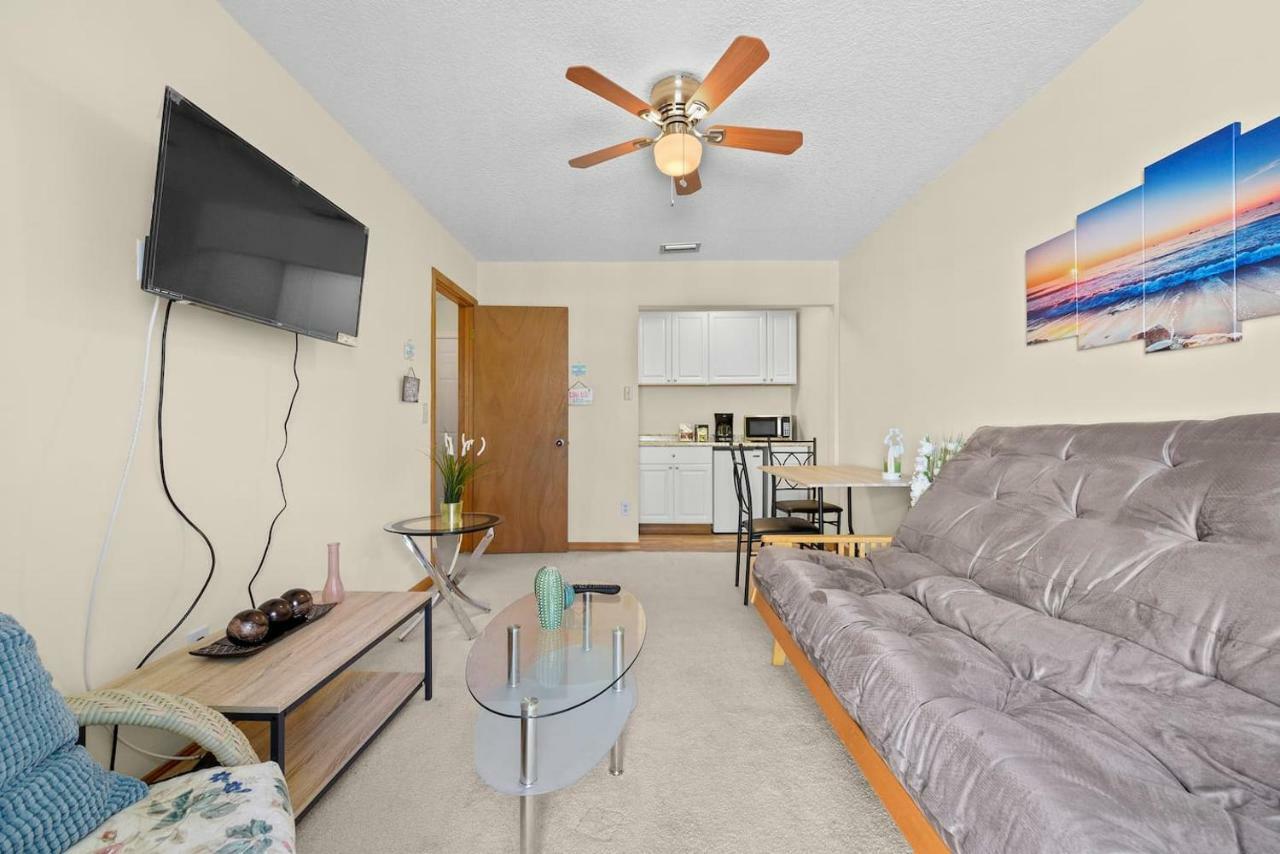 Beach Apartment Джаксънвил Бийч Екстериор снимка